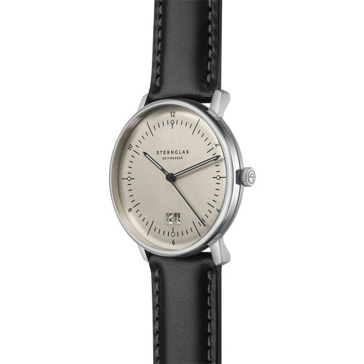 S01-NAG26-BR02 - NAOS BIG DATE